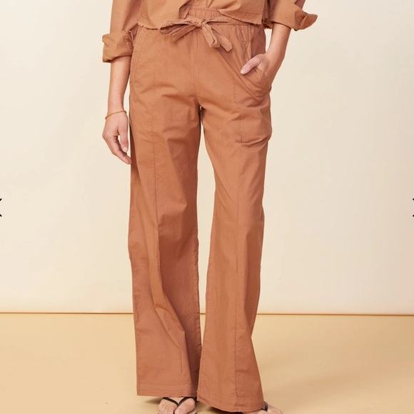 🎉HP🎉Monrow Poplin Pocket Pant in Sahara - Picture 2 of 4